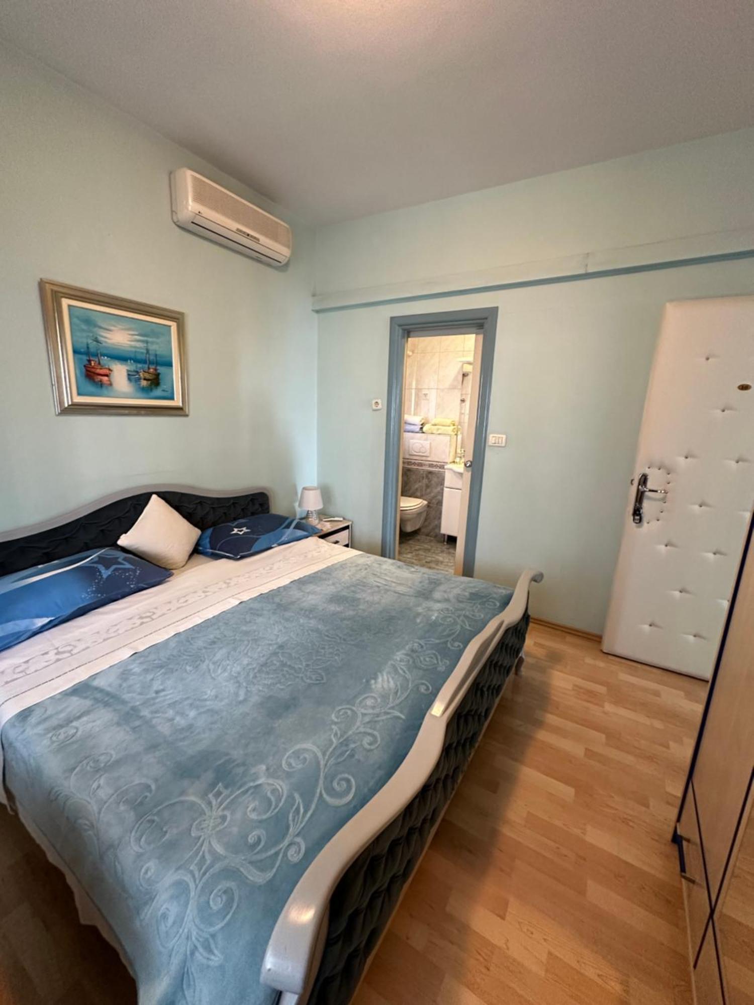Vs Rooms Split Exteriör bild